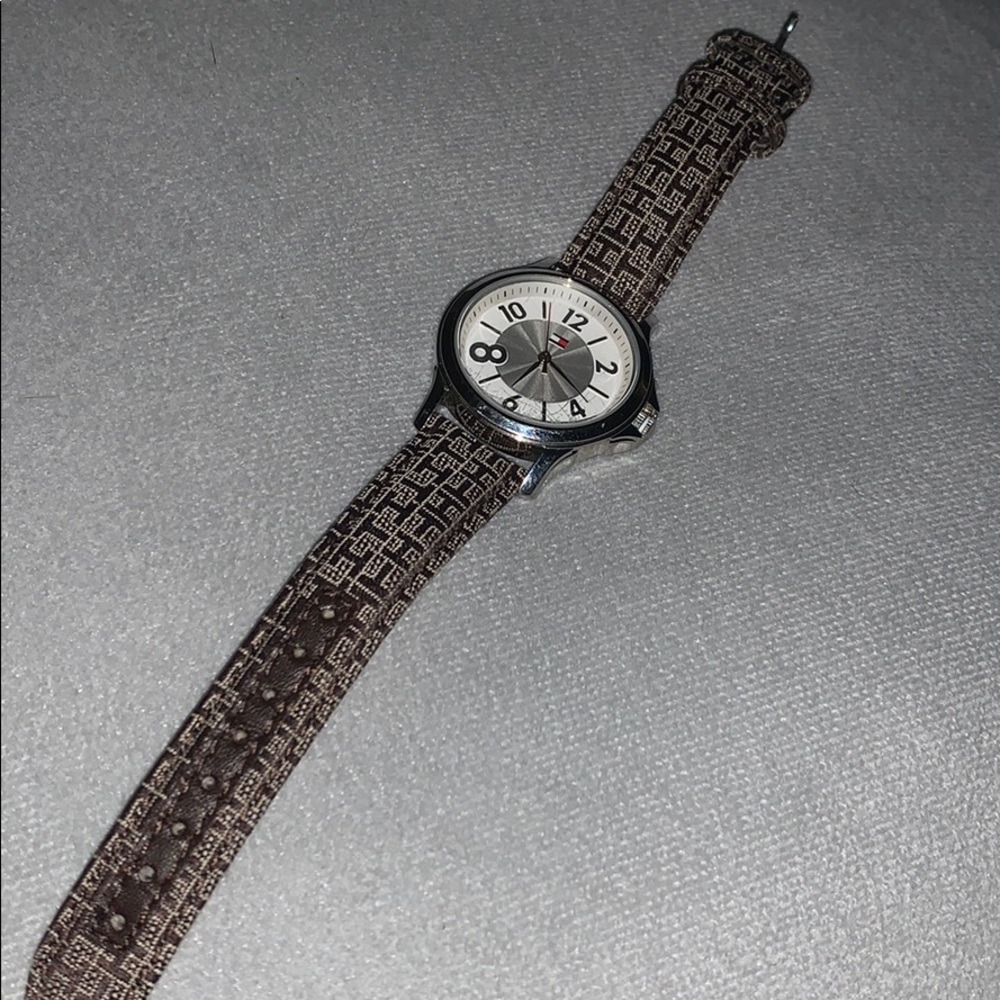 Tommy hilfiger watch